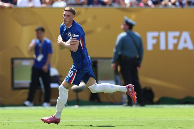 8萬人見證，切爾西3-0奪冠！1.2億超巨造3球，歐冠冠軍被吊打